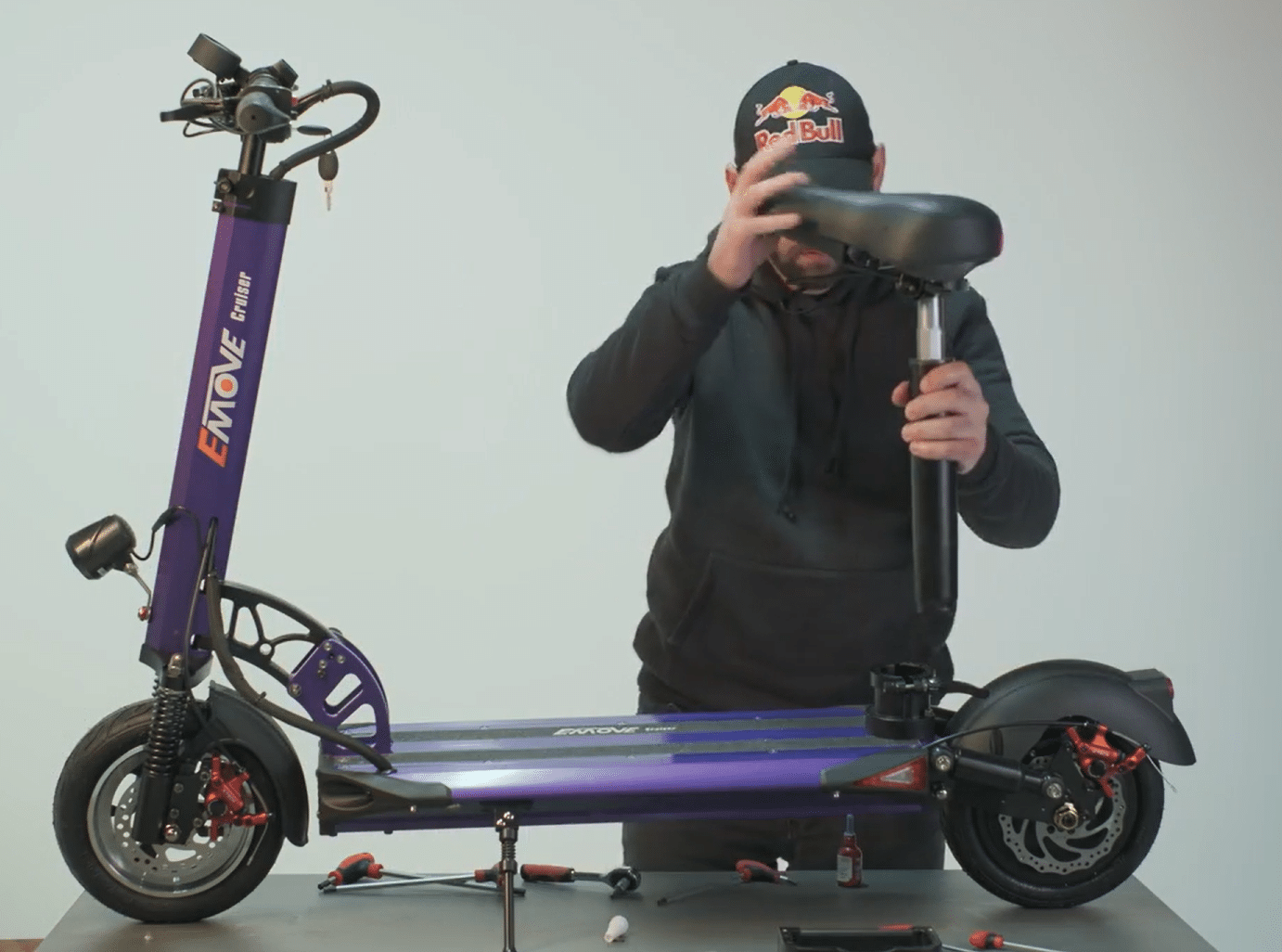 Emove Cruıser S - Koltuk Nasıl Takılır